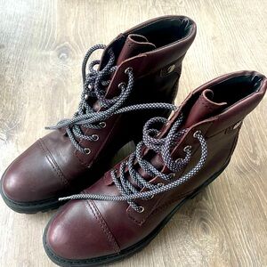 Marc Fisher booties used once. Size 8.5, beautiful maroon color.
